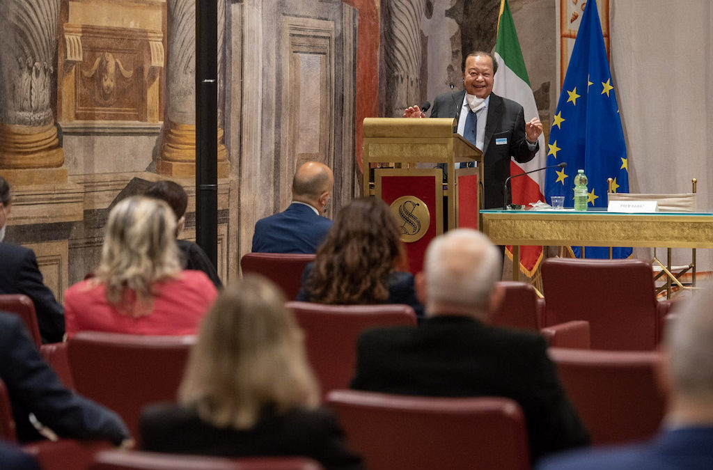 Assista a Prem Rawat & autoridades italianas, ao vivo no Senado Italiano em 12 de outubro